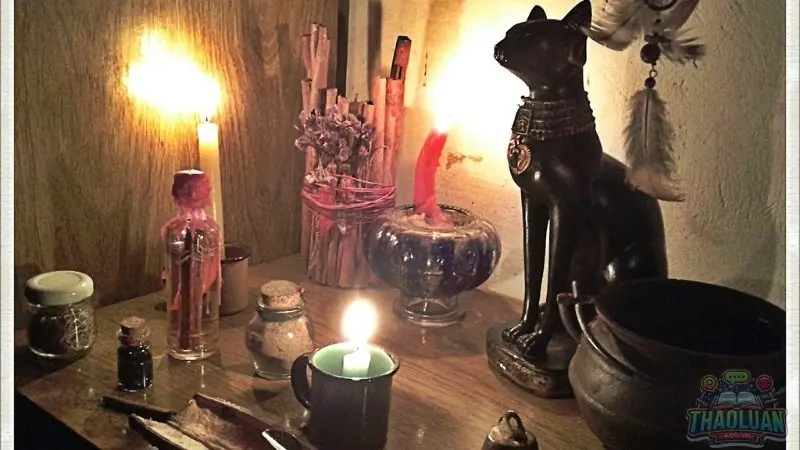 Hóa giải mèo nhảy lên bàn thờ Hóa giải mèo nhảy lên bàn thờ