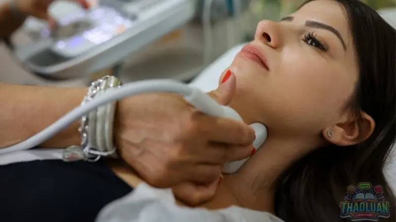 Chẩn đoán ung thư tuyến giáp như thế nào?