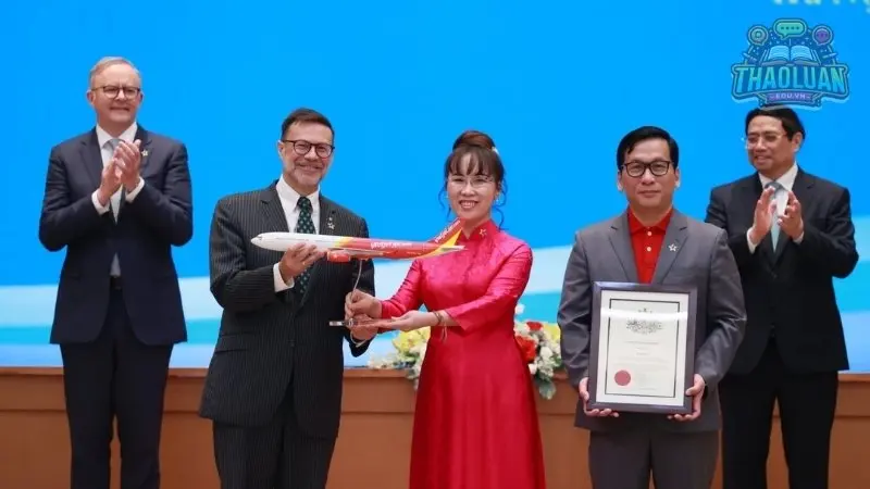 Nguyễn Thị Phương Thảo: Từ nữ sinh đến nữ tỷ phú đầu tiên của Việt Nam