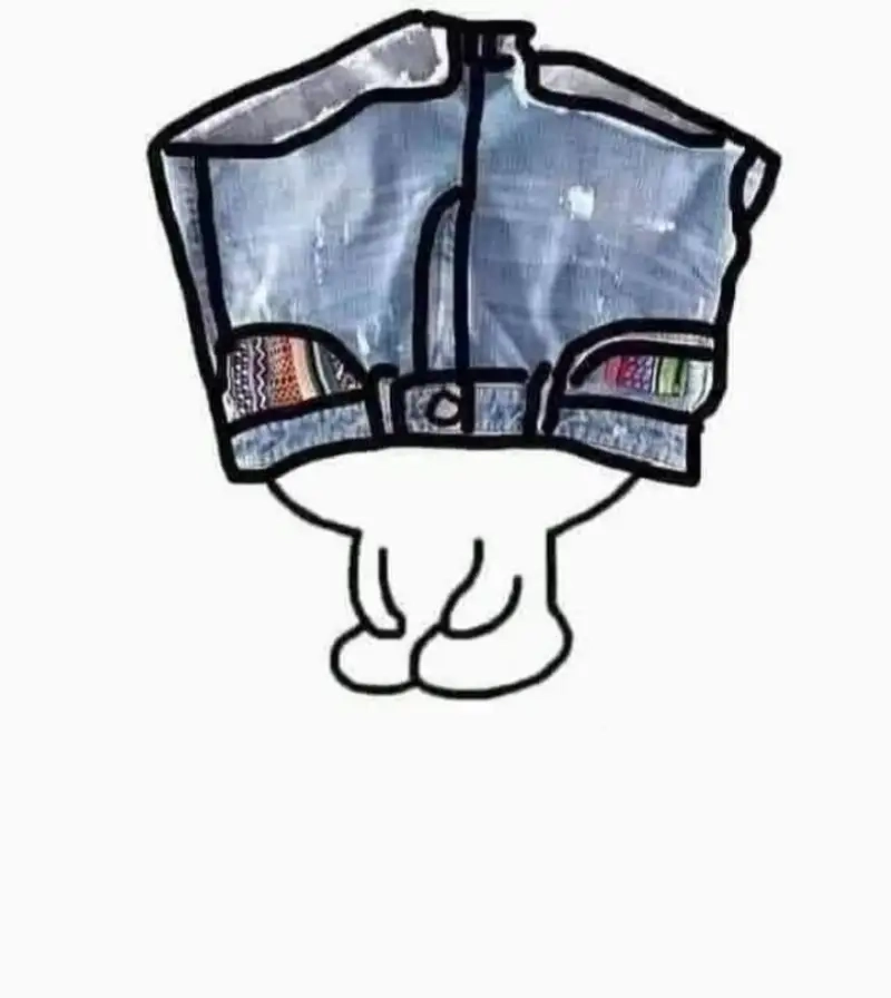 Đội quần lên đầu meme luôn gây ấn tượng với sự sáng tạo