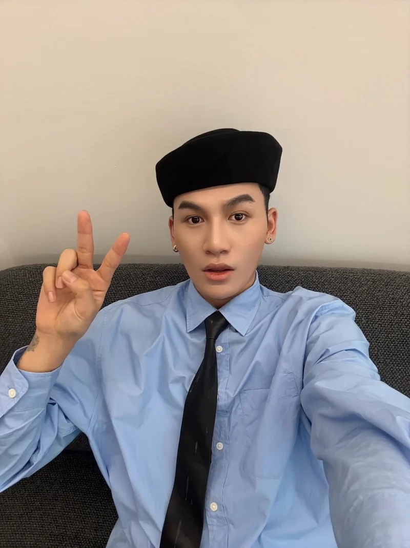 Ali hoàng dương điều cha chưa nói là một trong những bài hát nổi bật