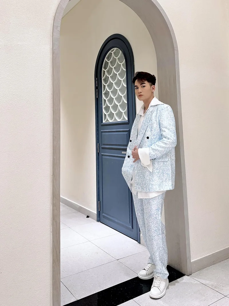 Miseo ali hoàng dương là một trong những sản phẩm nổi bật của anh