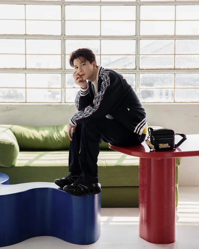 Vợ anh tú atus là ai tạo sự tò mò cho người hâm mộ