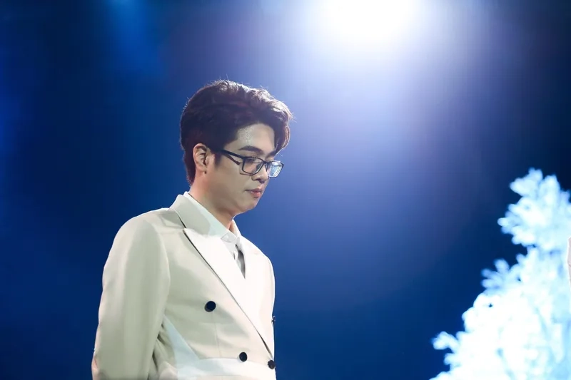 Sai từ khi bắt đầu bùi anh tuấn thể hiện cảm xúc chân thật