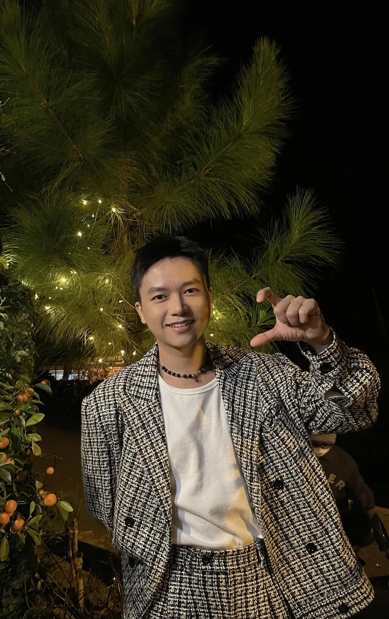 Bùi Công Nam hit luôn mang đến những giai điệu cuốn hút