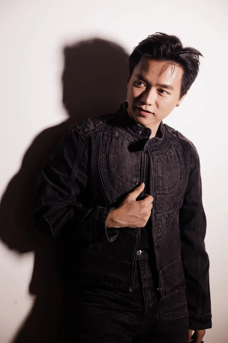 Bùi Công Nam profile mang đến thông tin thú vị về anh