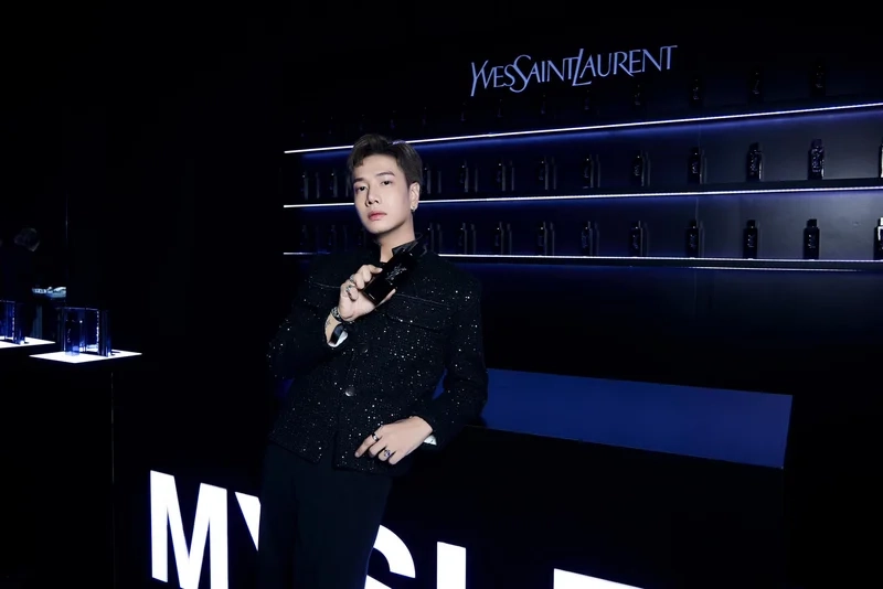 Lou hoàng album mang đến nhiều bản hit ấn tượng cho khán giả