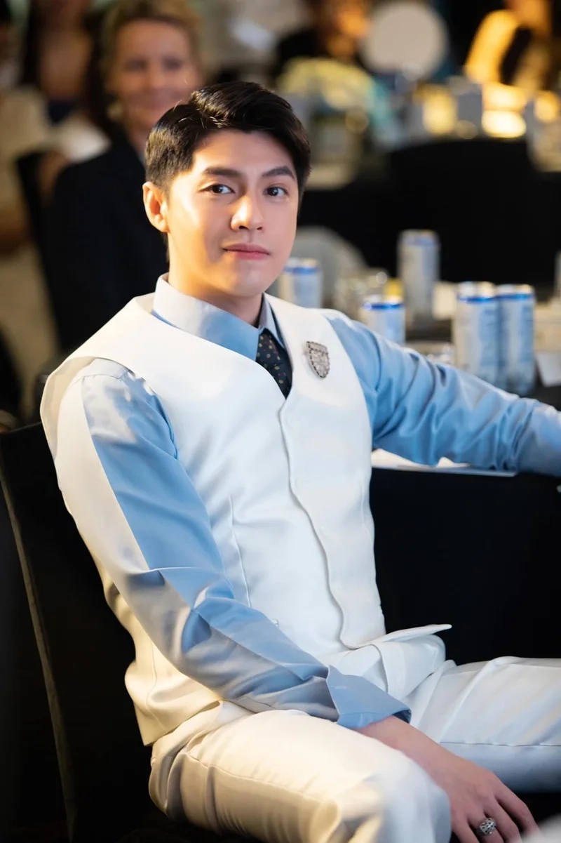 Noo Phước Thịnh Làn Sóng Xanh là một trong những giải thưởng danh giá