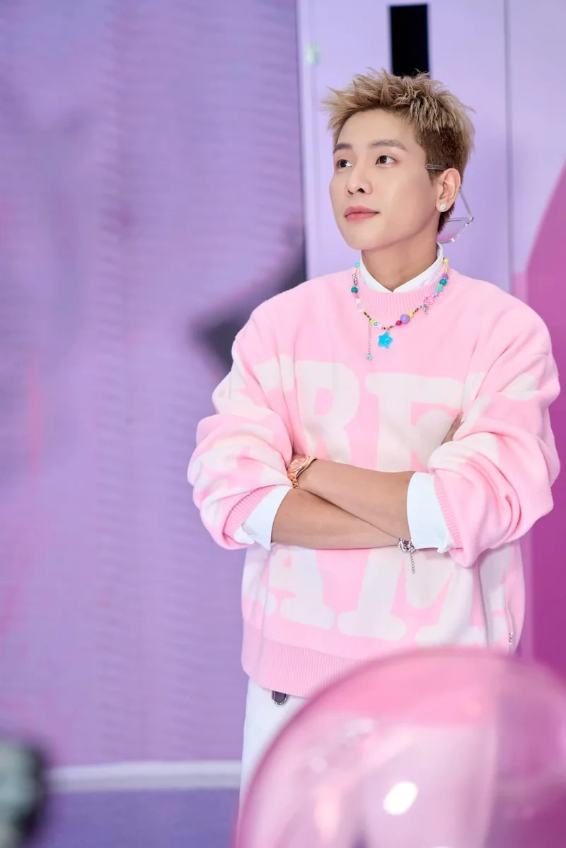 Đừng ai nhắc về cô ấy quân ap mang lại cảm xúc sâu lắng