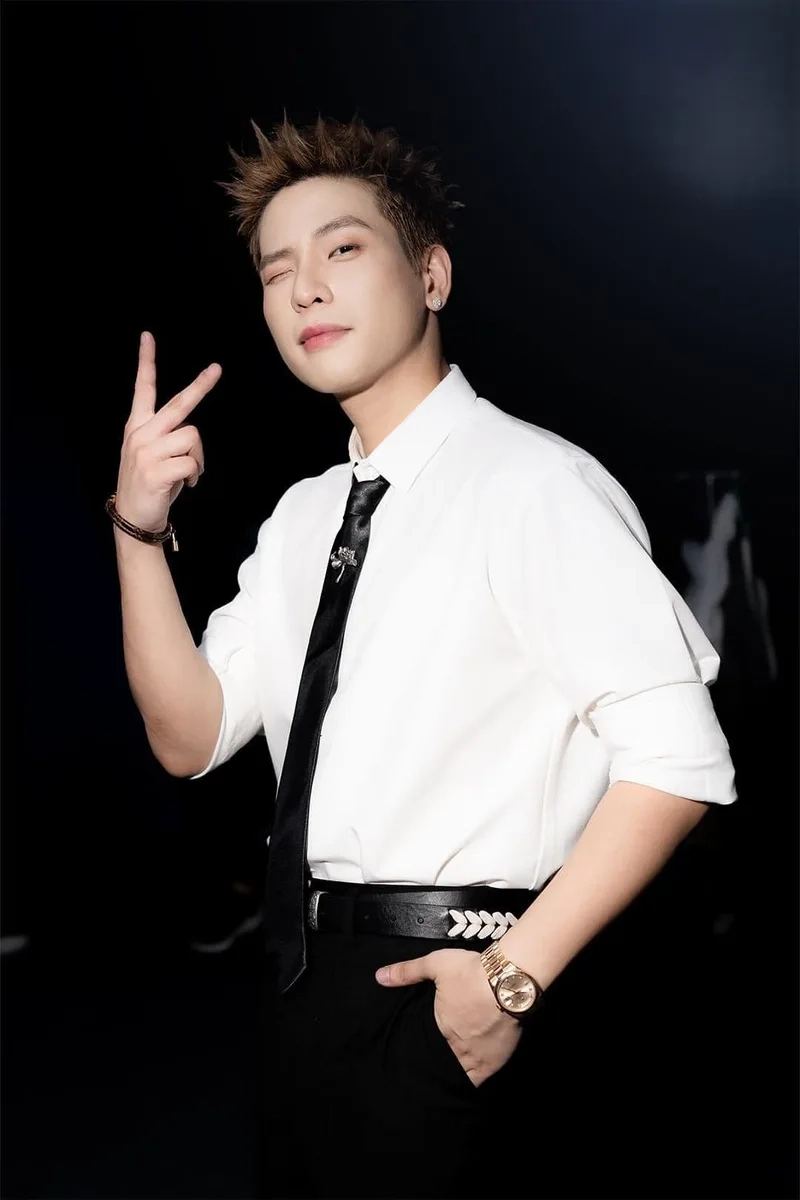 Chiếc khăn gió ấm quân ap tạo cảm giác ấm áp và gần gũi