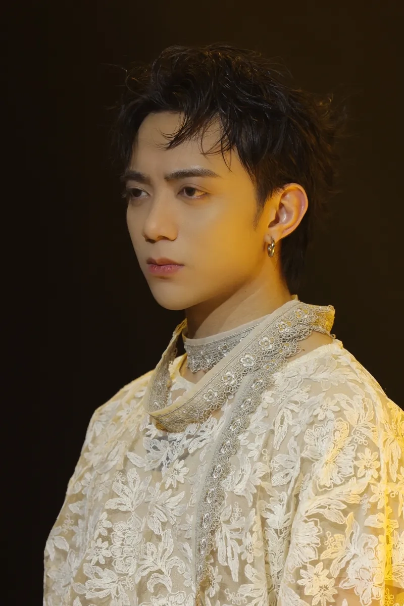 Soobin hoàng sơn facebook giúp bạn theo dõi những hoạt động mới nhất