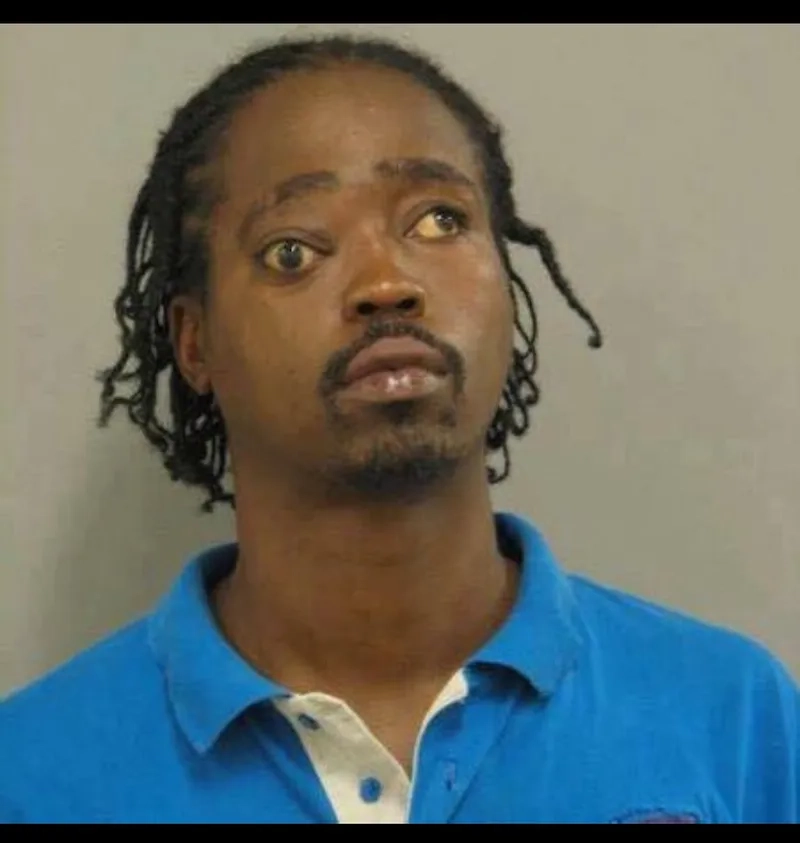 Meme anh da đen cười khiến bạn không thể nhịn cười