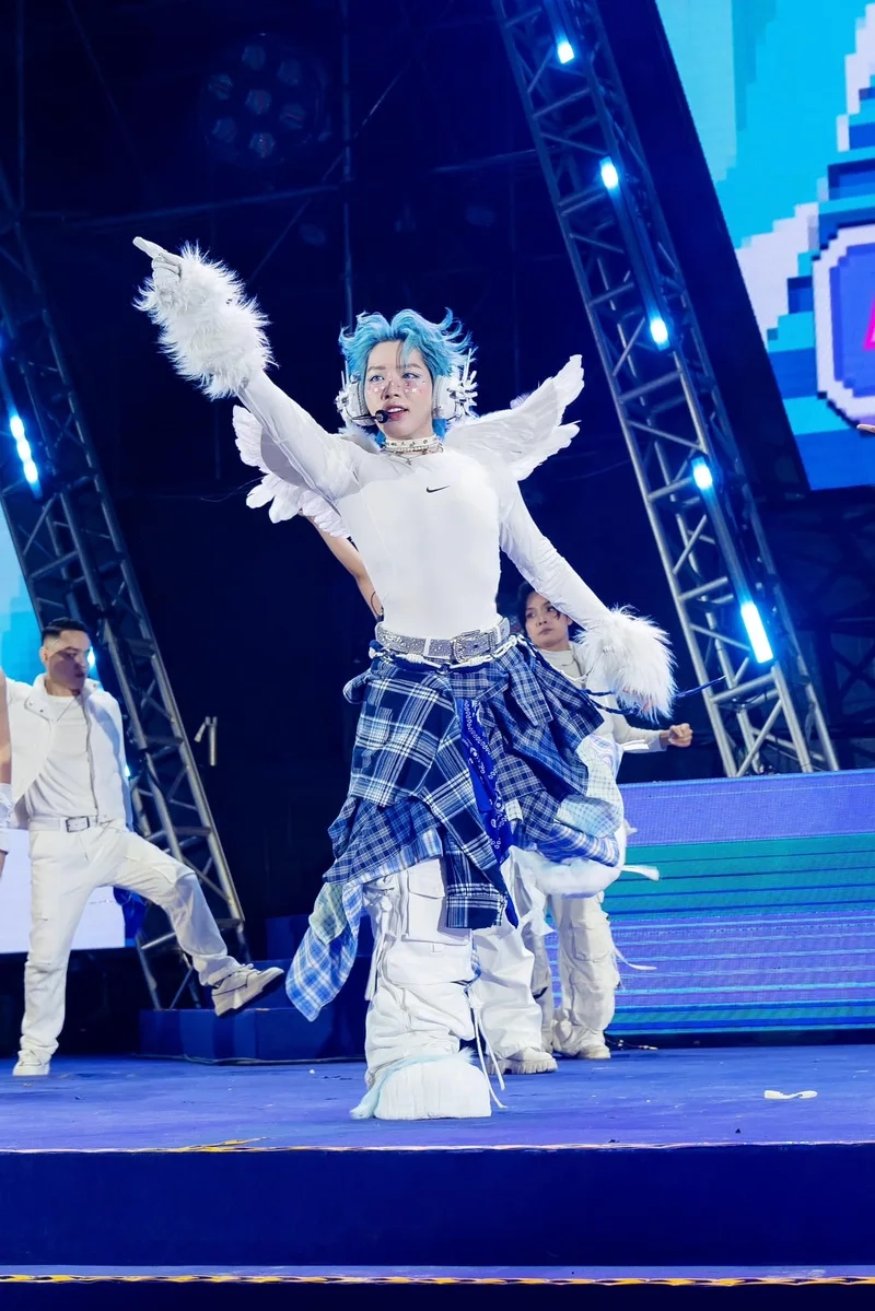 Nghe i do đức phúc để cảm nhận tình yêu chân thành