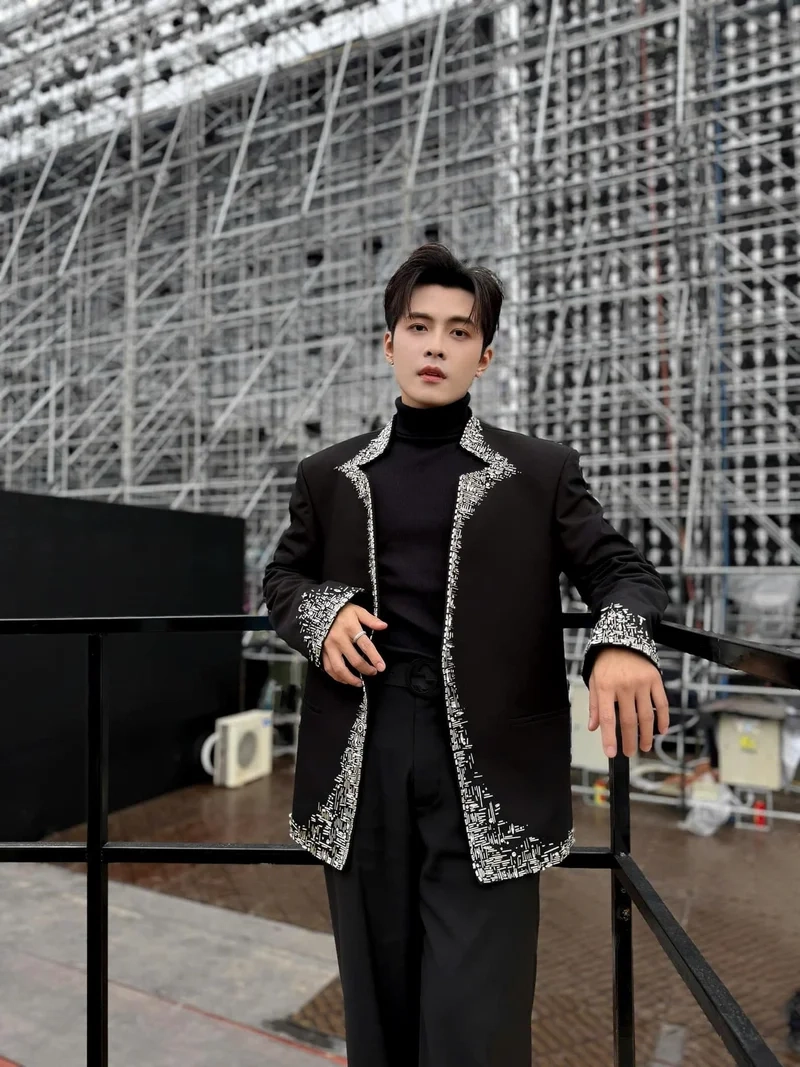 Tiểu sử gin tuấn kiệt sẽ giúp bạn hiểu rõ hơn về cuộc đời và sự nghiệp của anh