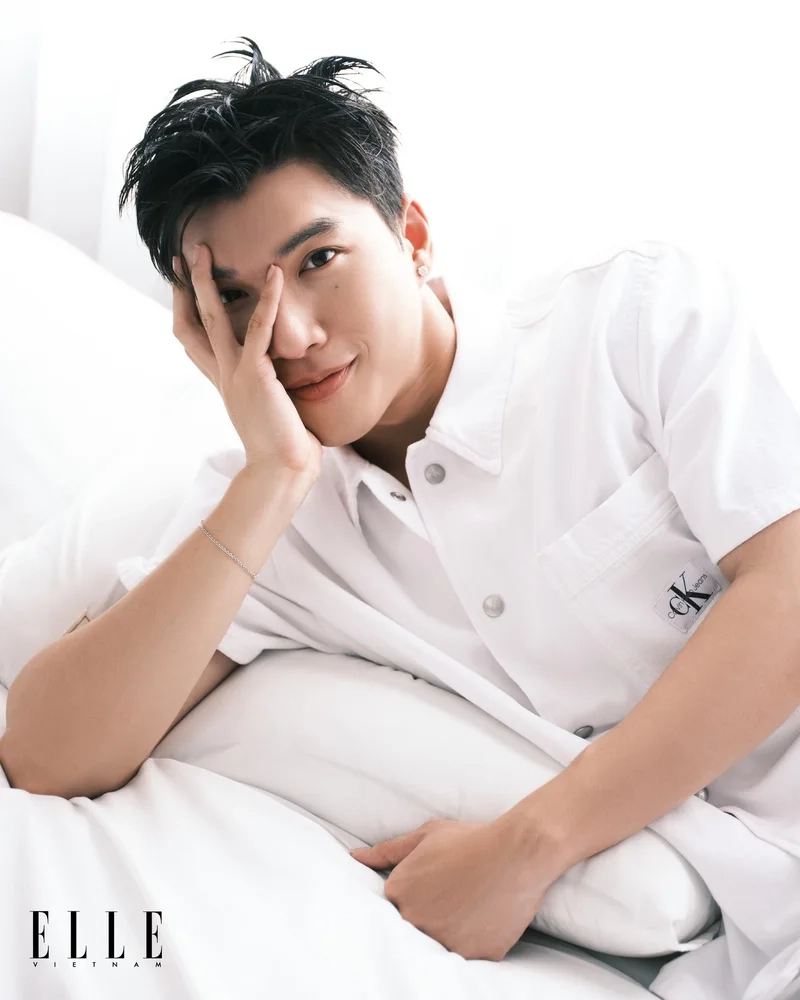 Ảnh hieuthuhai đứng giúp bạn thể hiện phong cách độc đáo