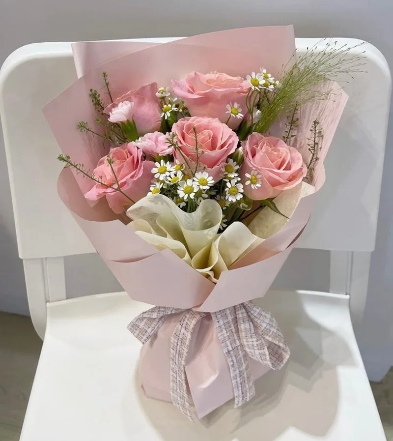 Ngắm nhìn hình ảnh bó hoa đẹp 8/3 lung linh