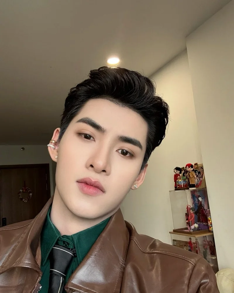 Hùng huỳnh gemini sinh năm giúp bạn tìm hiểu về tuổi của anh