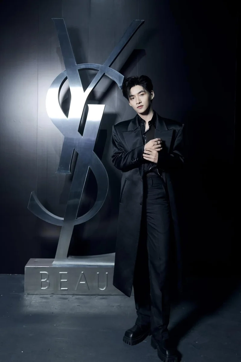 Hùng huỳnh anh trai say hi mang lại những khoảnh khắc đáng nhớ