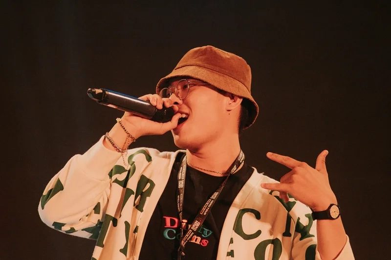 Atsh hurrykng là một trong những sản phẩm nổi bật của anh