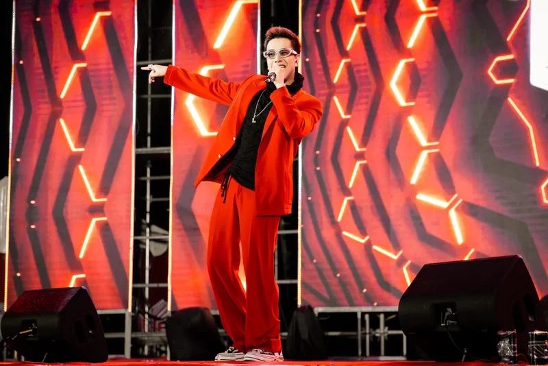 Lou hoàng playlist sẽ là lựa chọn hoàn hảo cho những ai yêu thích âm nhạc