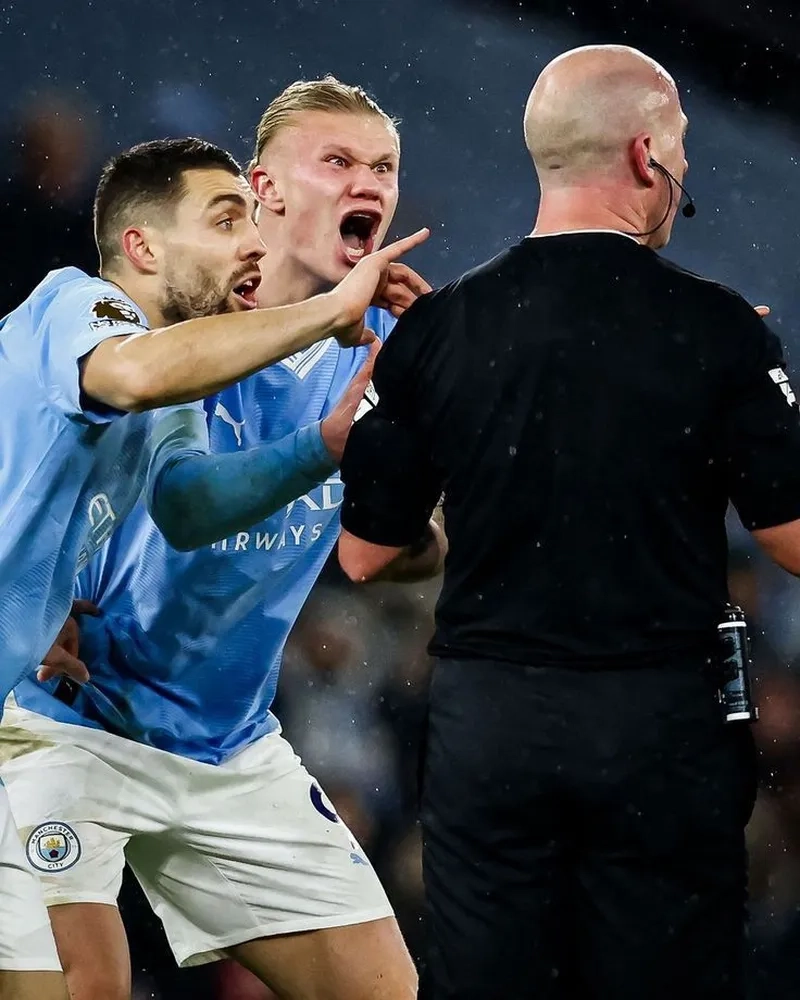 Bóng đá meme mang lại tiếng cười cho những ai yêu thích thể thao