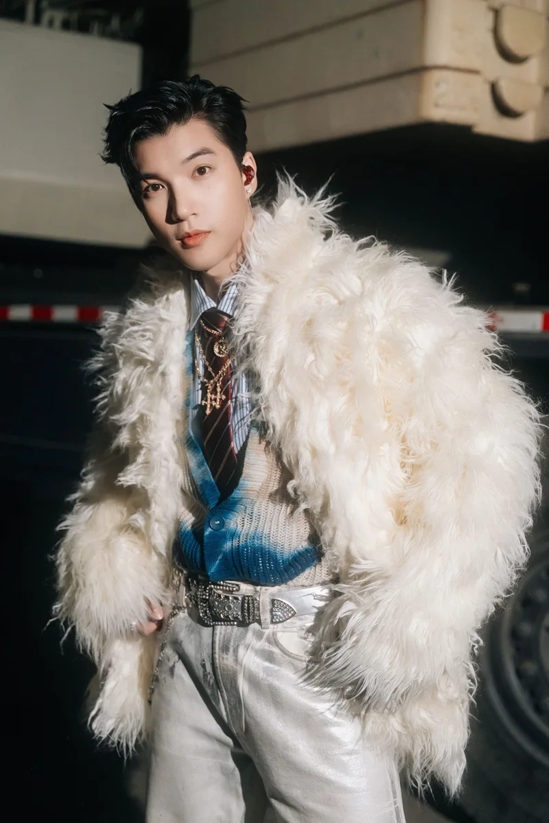 Tiểu sử hieuthuhai giúp bạn khám phá thêm về cuộc đời của anh