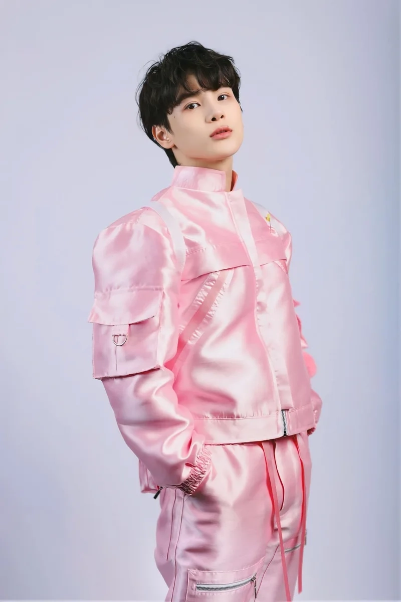 Phạm Đình Thái Ngân Say Hi là một trong những bài hát đáng yêu