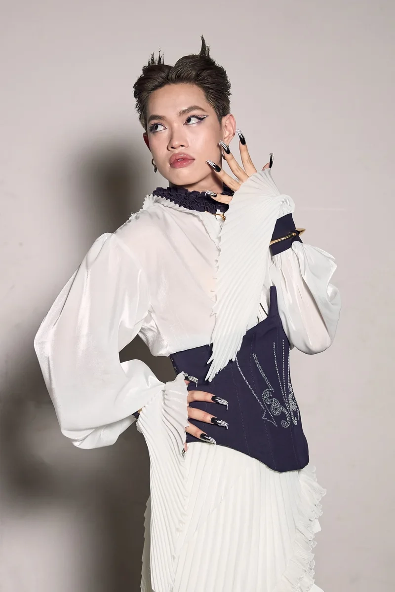 Color pháp kiều giúp bạn thể hiện phong cách độc đáo