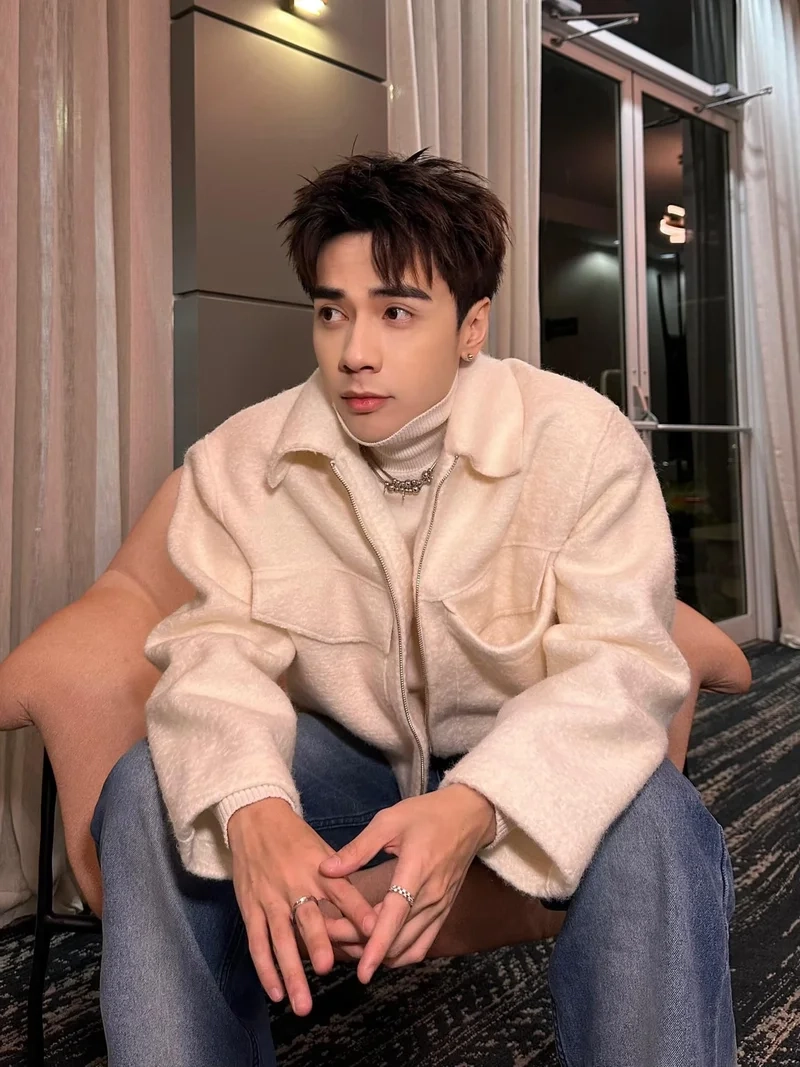 Hình ảnh quang hùng masterd dìm tạo sự hài hước và vui nhộn