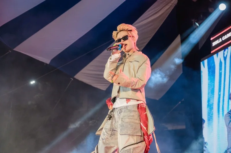 Hình nền ảnh rhyder giúp bạn thể hiện phong cách cá tính