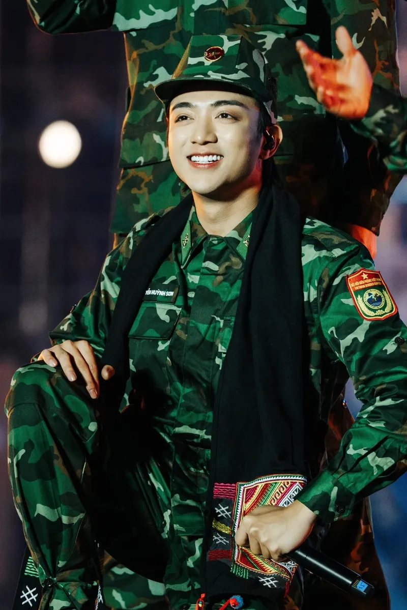 Soobin hoàng sơn xin đừng lặng im mang lại cảm xúc sâu lắng