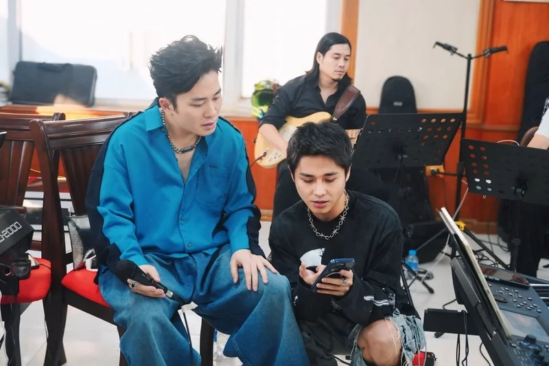 Quan hệ tùng dương và tăng duy tân luôn được khán giả quan tâm