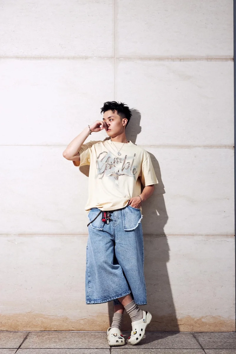 Negav in the house tạo không gian sống động cho người hâm mộ