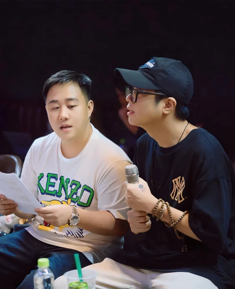 Trung quân idol và bùi anh tuấn thường có những màn kết hợp ấn tượng