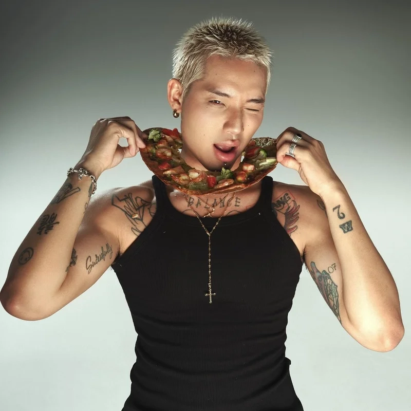 Karaoke wean le là nơi bạn có thể thể hiện giọng hát của mình