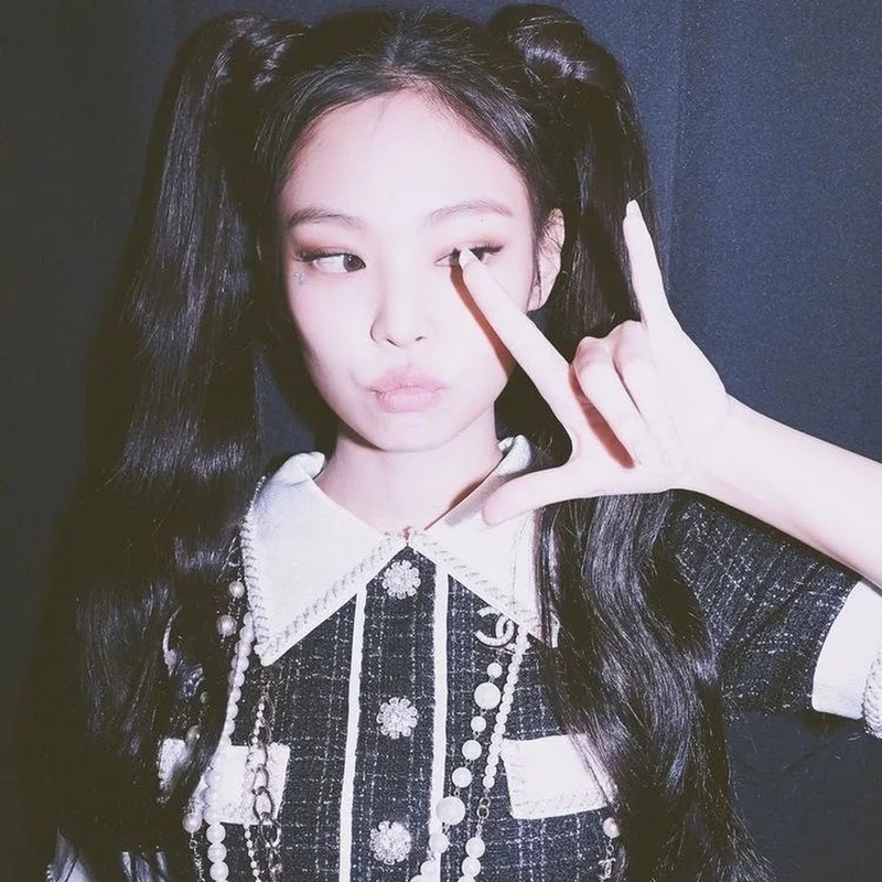 Jennie hình nền mang lại sự dễ thương và thu hút