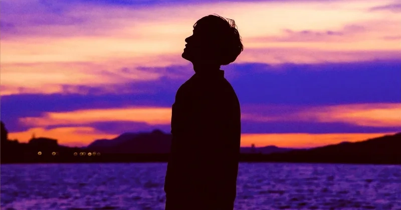 Khám phá hình ảnh avatar buồn nam để thể hiện cảm xúc