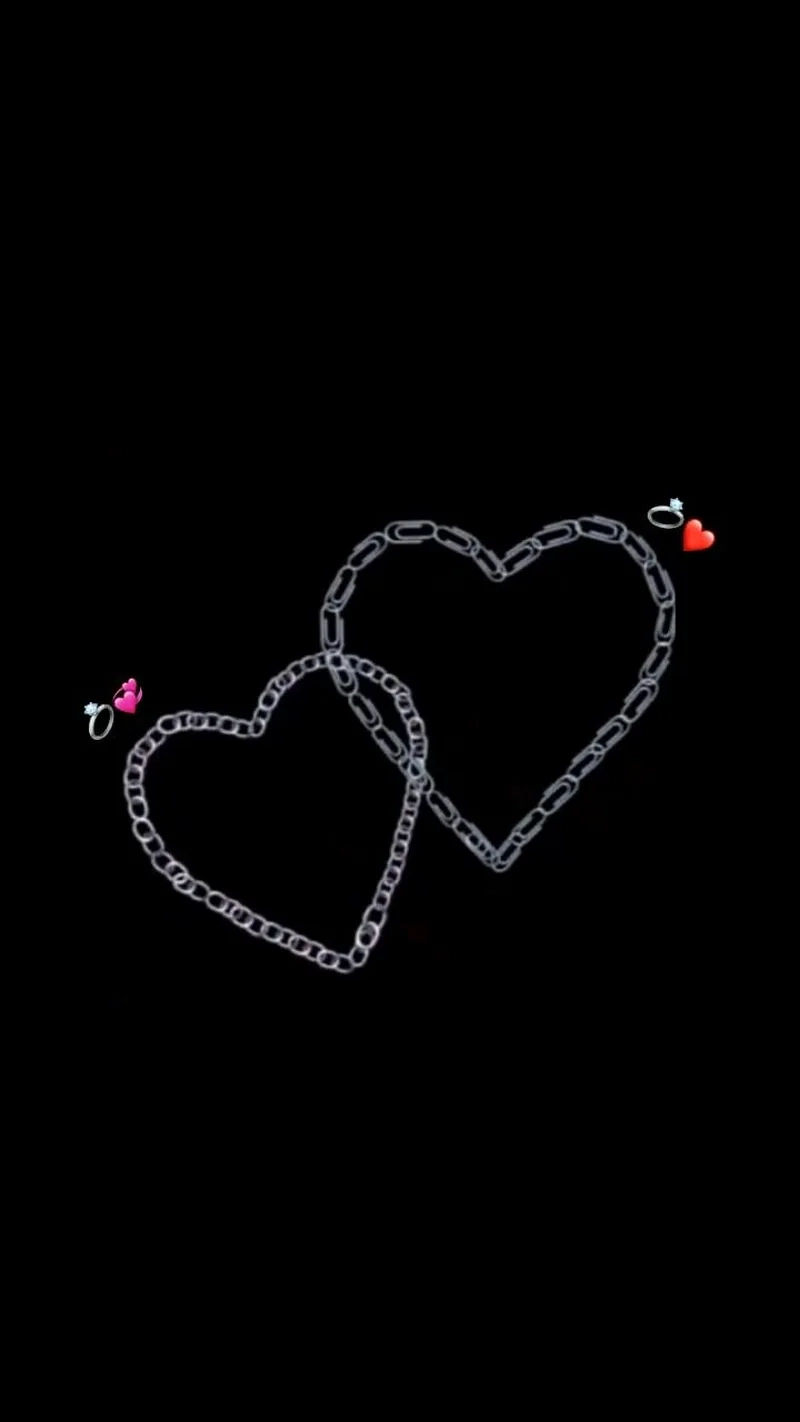 Ảnh cặp đôi trái tim thể hiện tình yêu bền chặt