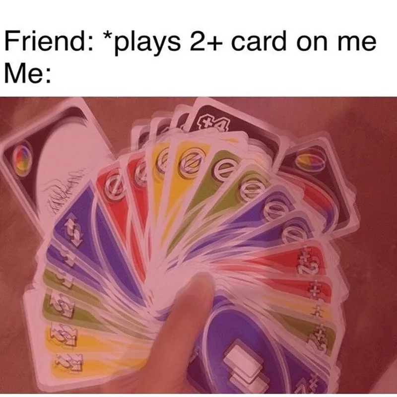 Đảo ngược bài uno meme thể hiện sự bất ngờ trong trò chơi