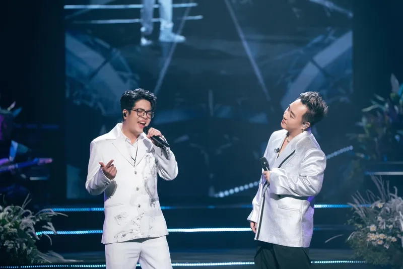 Bùi anh tuấn yêu trung quân thể hiện tình cảm chân thành