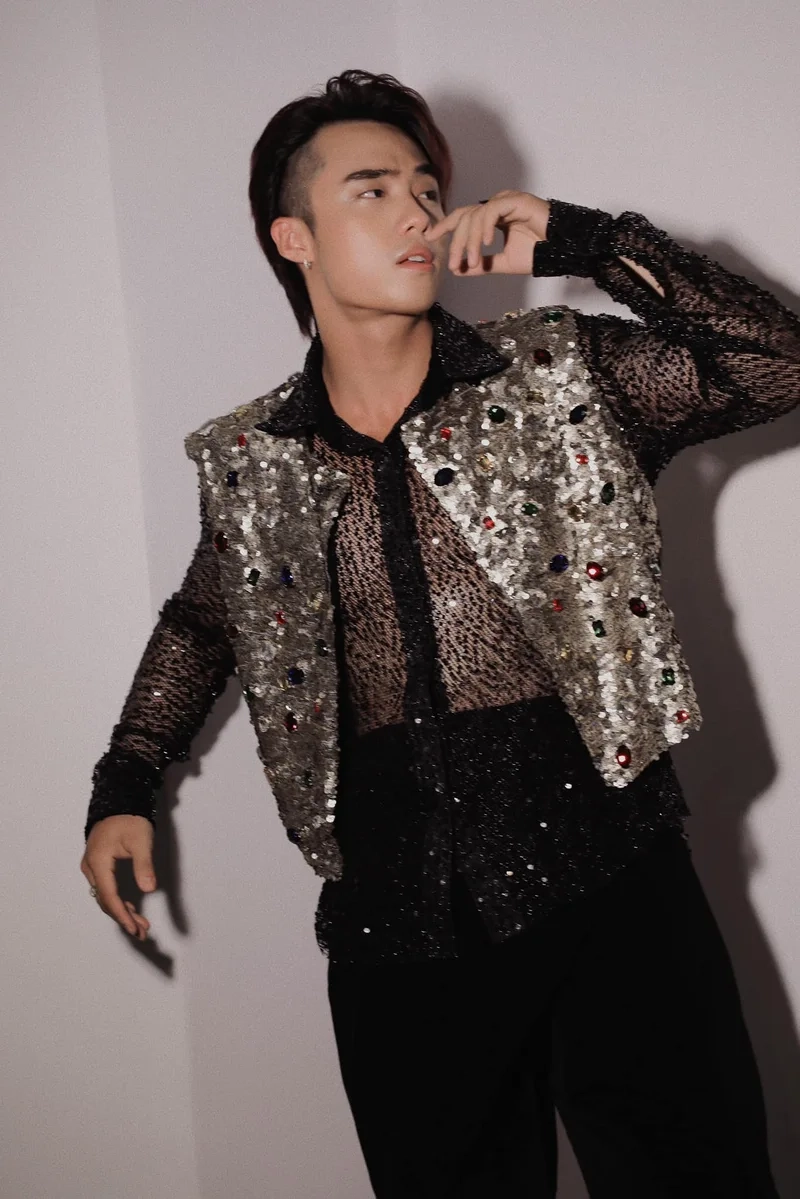 Hải đăng doo tuổi giúp bạn tìm hiểu về tuổi của anh ấy