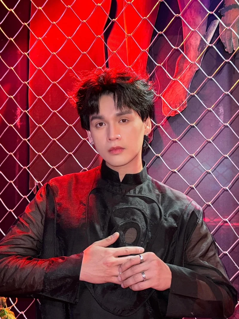 Nguyễn trần trung quân trong trí nhớ của anh là một ca khúc đầy cảm xúc