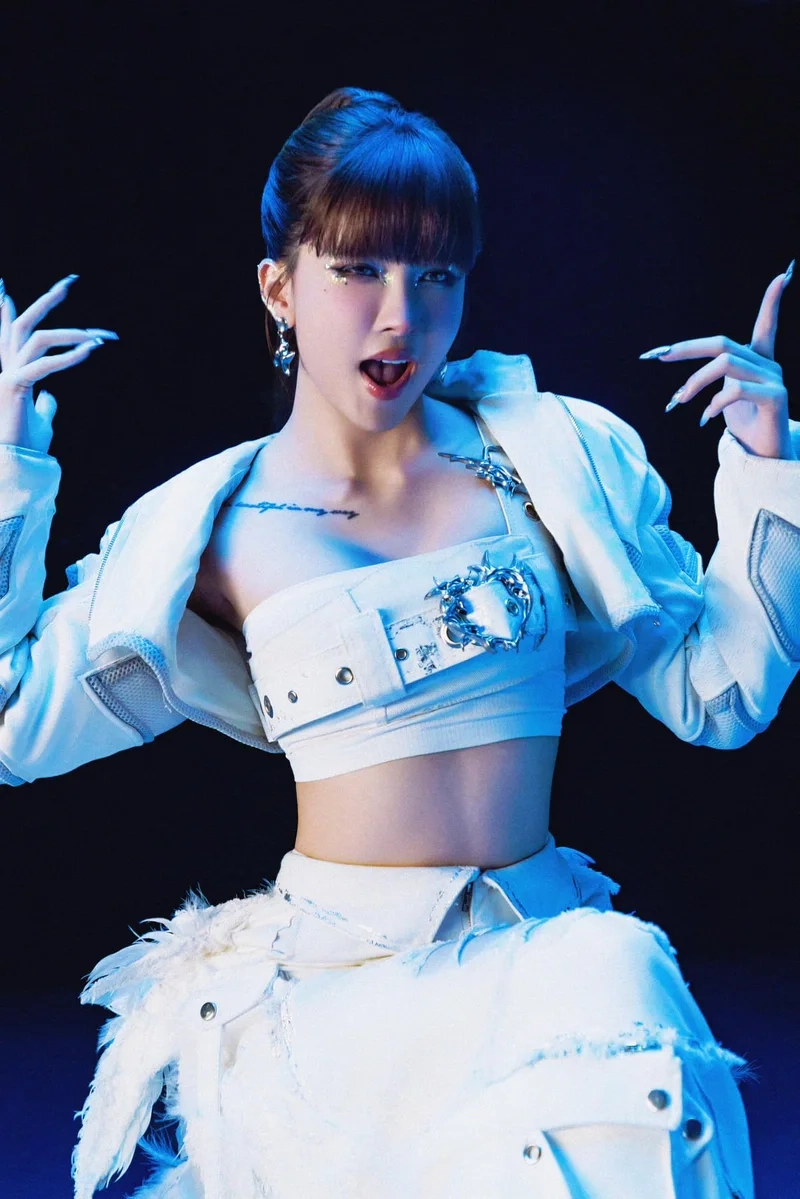 Cảm nhận sâu lắng qua thiều bảo trâm một mình có buồn không, bản hit đầy tâm trạng