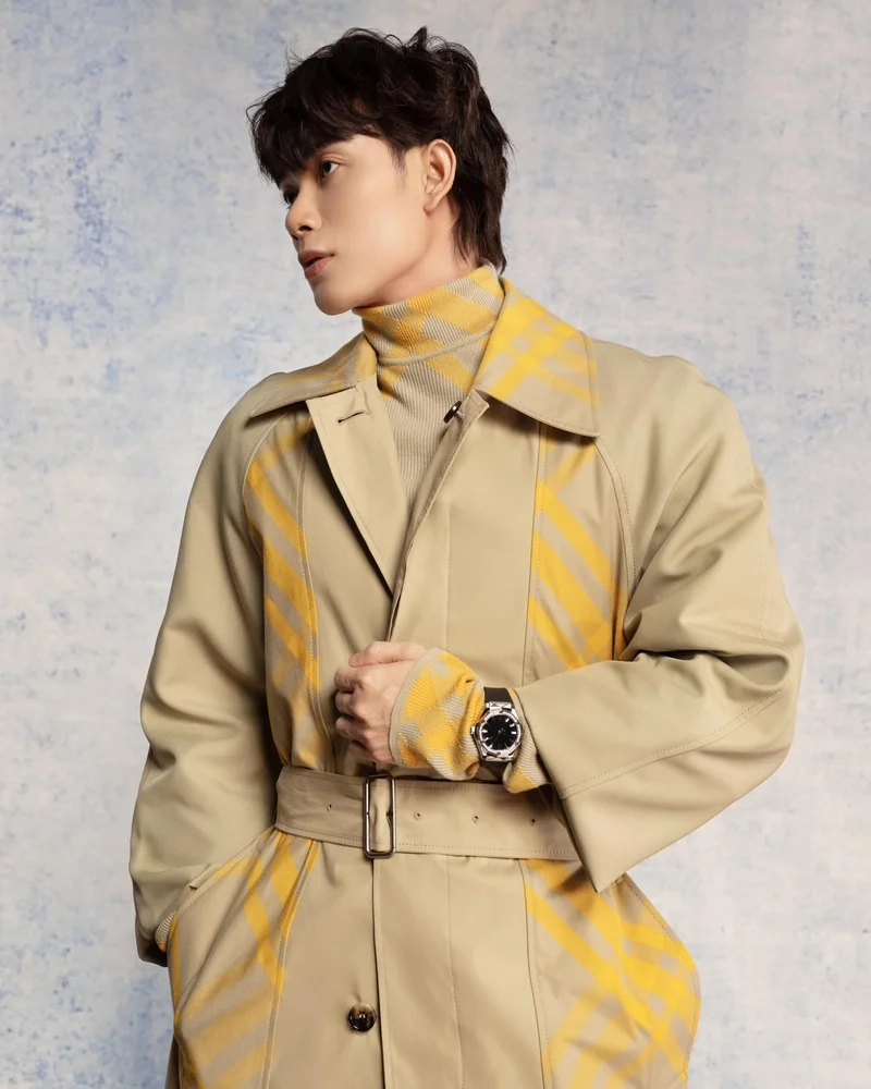 Trúc nhân playlist sẽ giúp bạn tìm hiểu thêm về các bài hát của anh