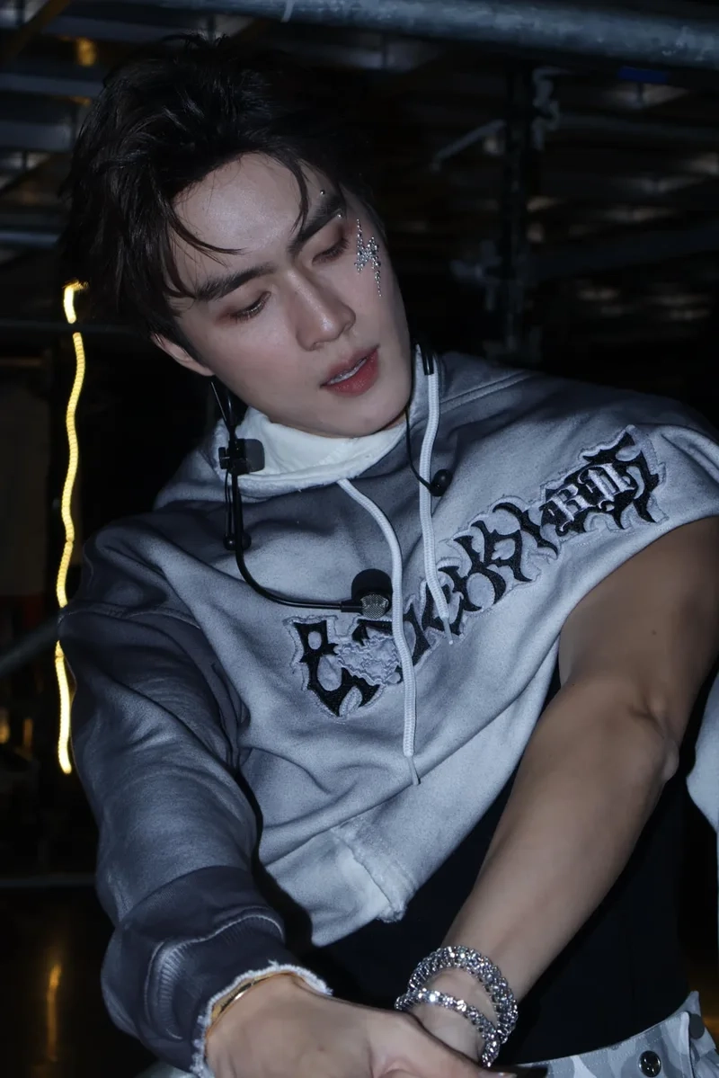 Vũ Thịnh tuổi là câu hỏi thú vị cho những ai yêu thích anh