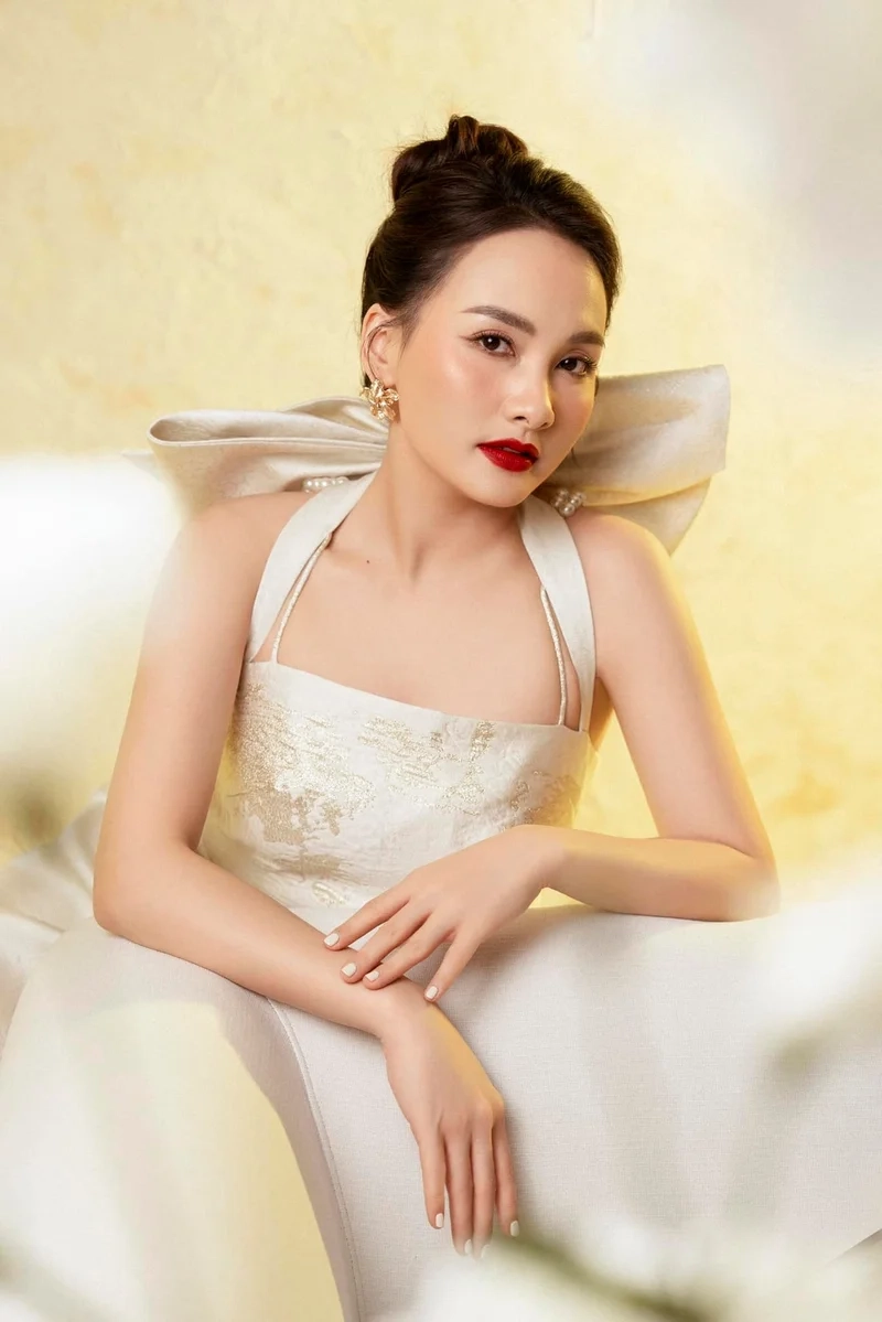 Khám phá trang cá nhân diễn viên Bảo Thanh Facebook và cuộc sống đời thường của cô