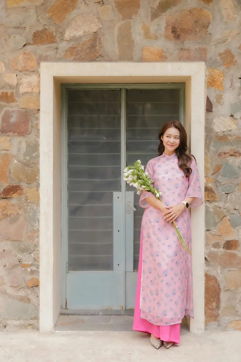 Nhiều người tò mò về Khả Ngân chiều cao thực tế của cô, liệu có đúng 1m69 không