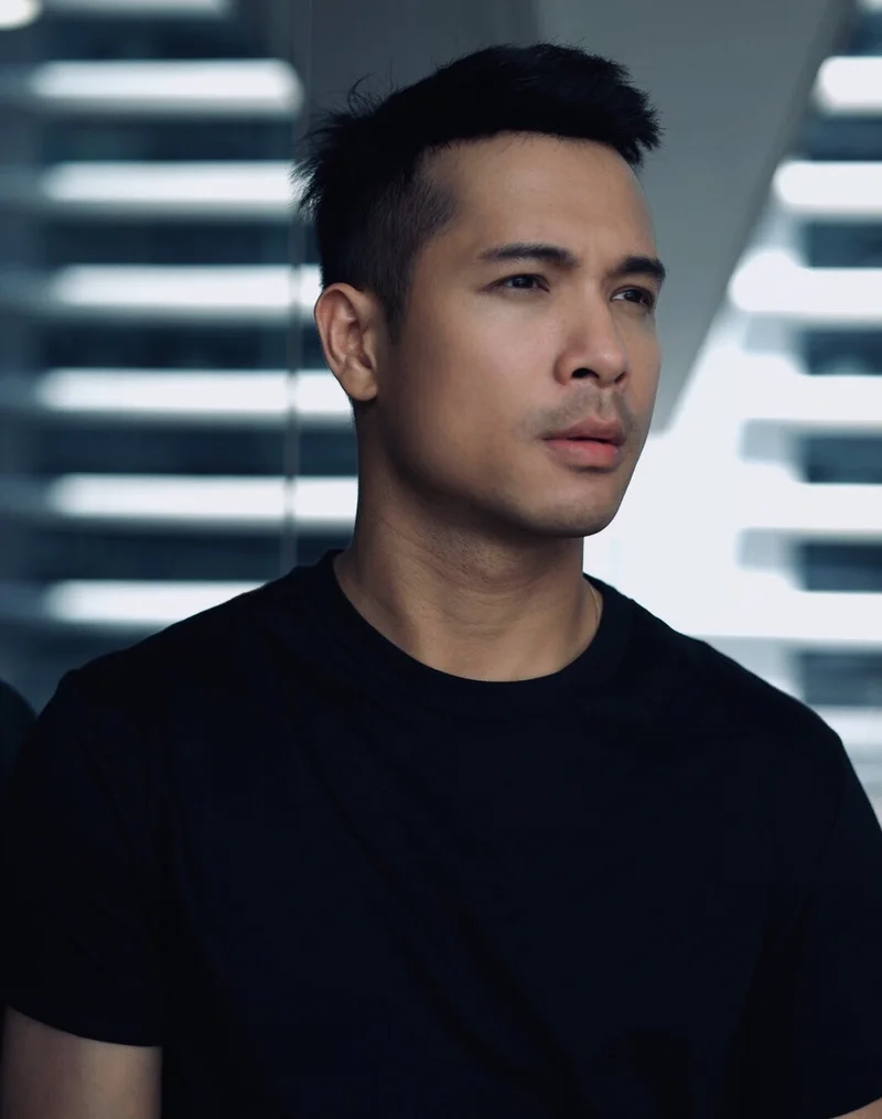 Hành trình rực rỡ trương thế vinh là câu chuyện đầy cảm hứng