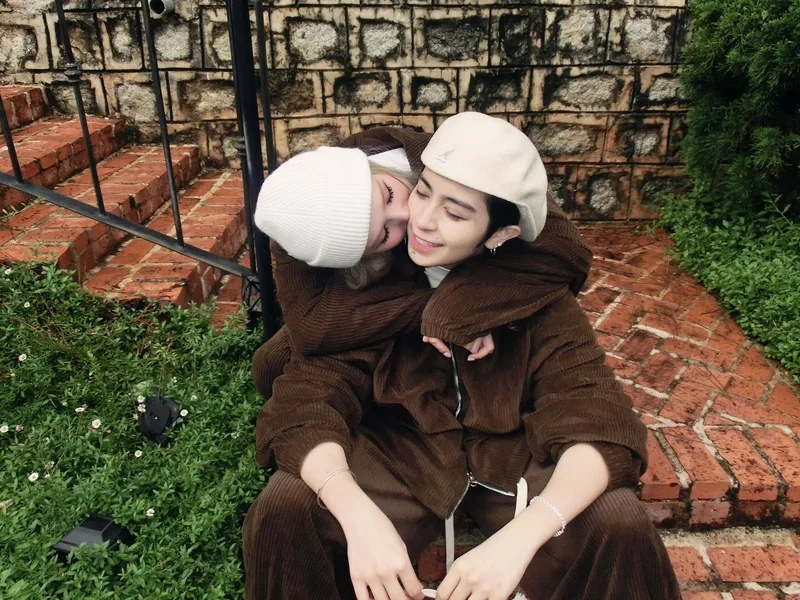 Xoài non gile là một cặp đôi được yêu thích trong làng giải trí