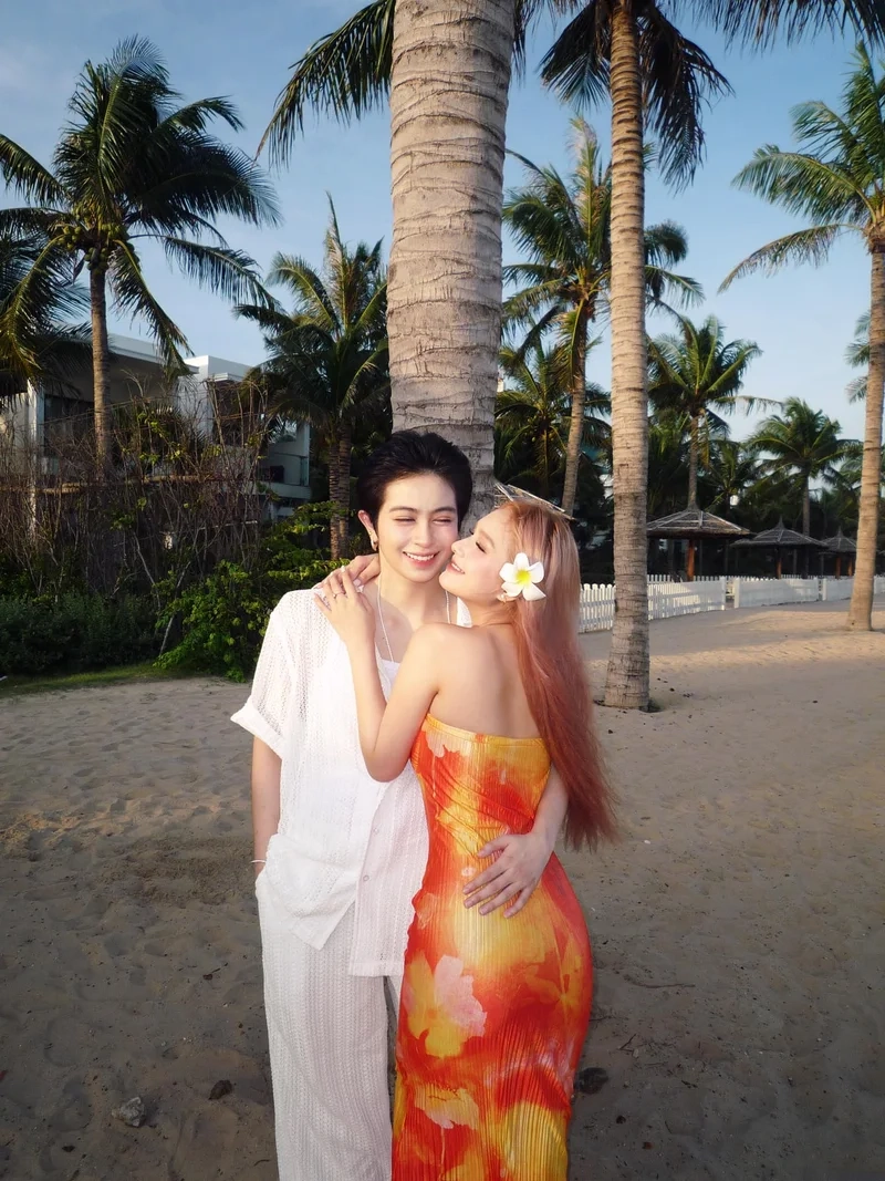 Gil lê hôn xoài non là khoảnh khắc ngọt ngào được ghi lại